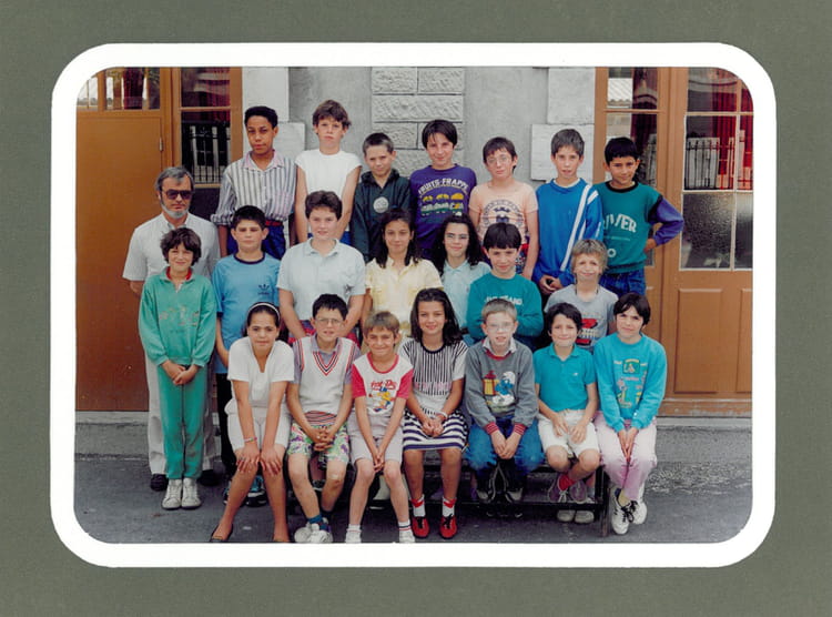 Photo de classe Ecole Primaire_St Hippo de 1989, Ecole Le Pradet (Saint