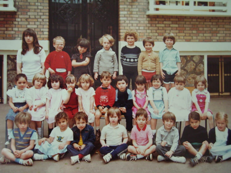Photo de classe Maternelle de 1982, ECOLE SAINTE MARIE DES VALLEES ...
