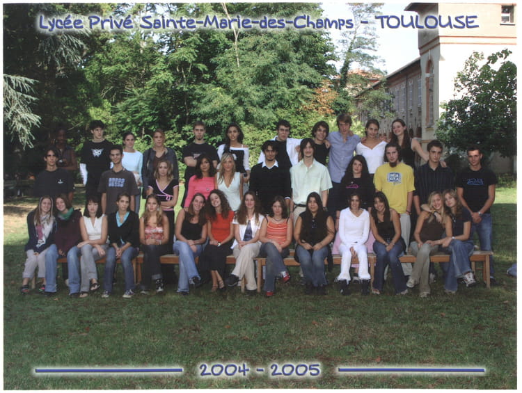Photo de classe Terminale La de 2004, Lycée Privé Saintemarie Des