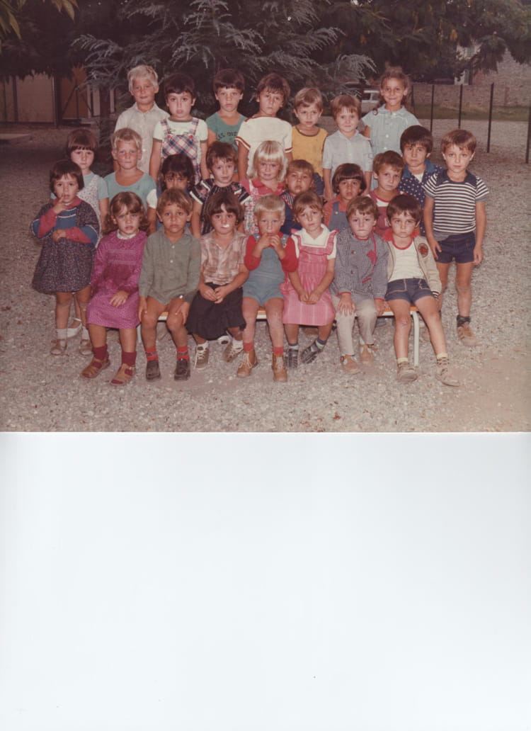 Photo de classe Moyenne section de 1980, Ecole Primaire (Saint Andre