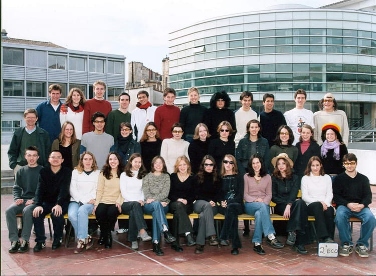 Photo de classe Prepa ECE de 2002, Lycée Michel Montaigne - Copains d'avant
