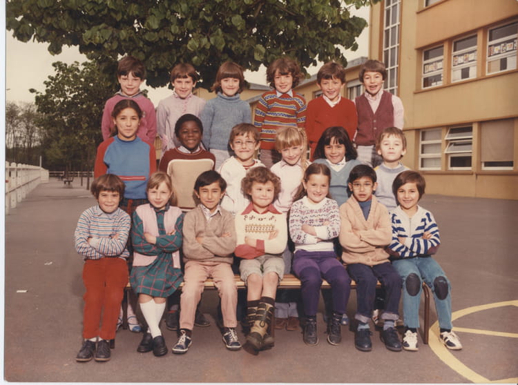 Photo de classe 1983 CP de 1983, Ecole Pierre Et Marie Curie (Cleon ...