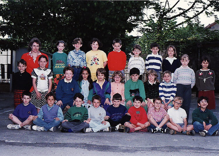 Photo de classe CE1 de 1992, Ecole Sainte Marthe (Chateauneuf Sur
