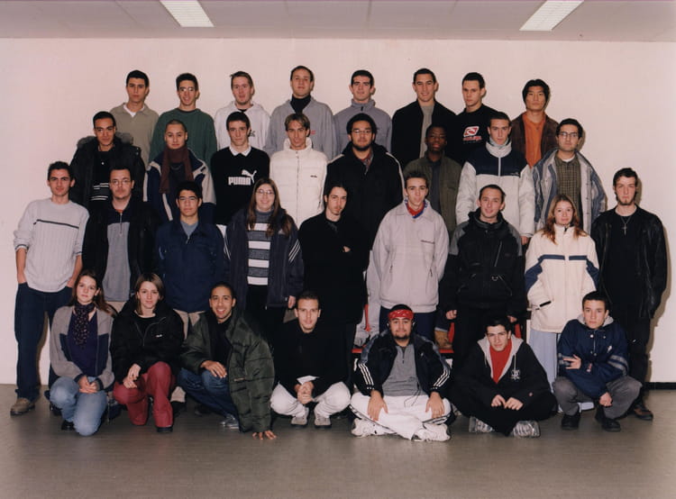 Photo de classe BTS IG 1ère année de 2003, LYCEE POLYVALENT - Copains d ...