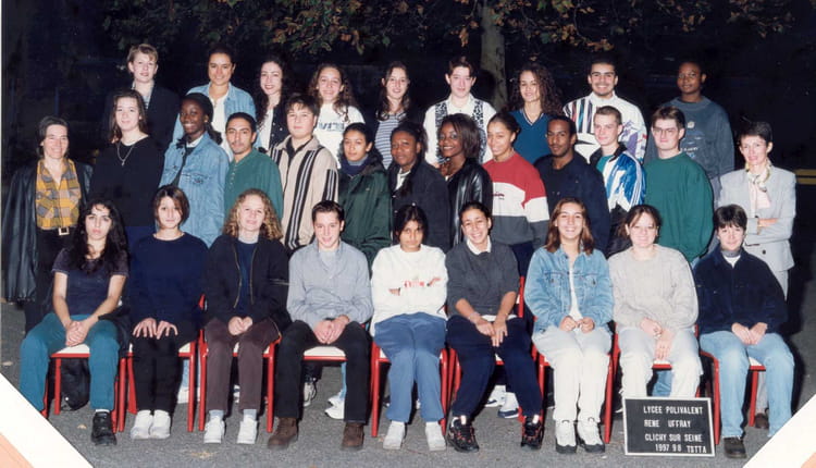 Photo de classe Terminale STT ACA + CG 1997-98 de 1997, Lycée René ...