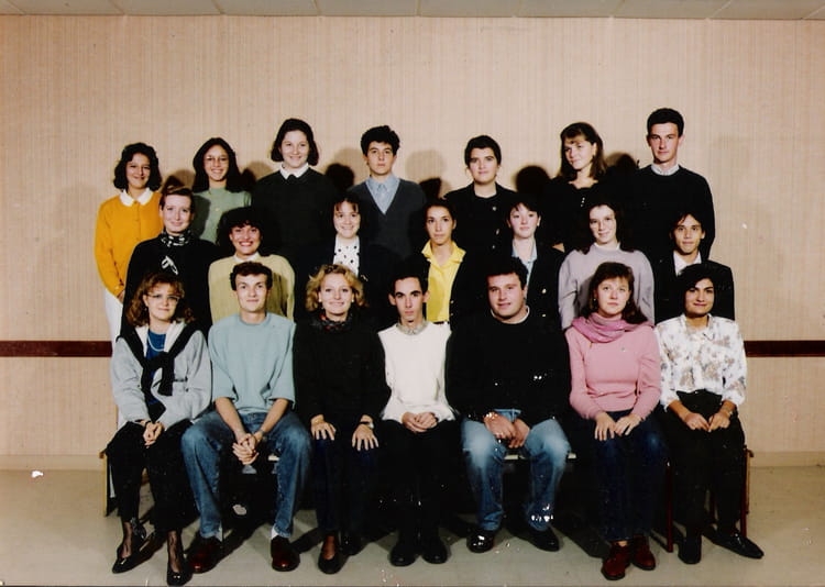 Photo de classe BTS ACTION CO de 1992, Lycée Jehan De Beauce - Copains ...