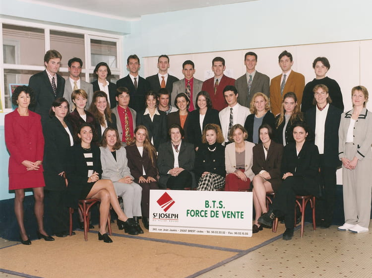 Photo de classe BTS Force de Vente de 1997, Bts Force De Vente Lycée St ...