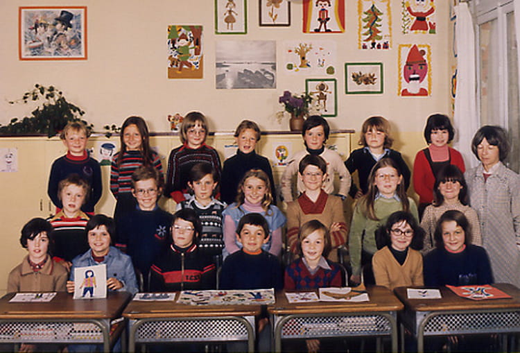 Photo de classe CE2 Mme RYO de 1979, ECOLE ALPHONSE DE LAMARTINE
