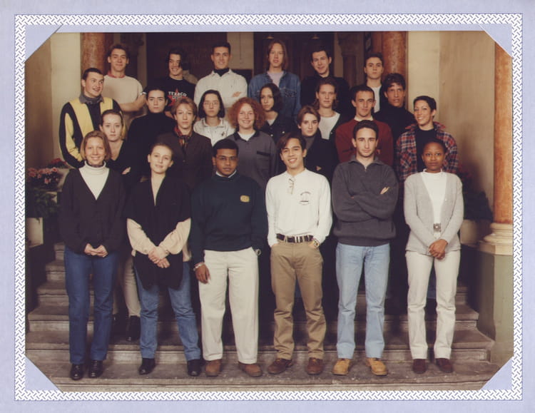 Photo de classe Promo 1997 de 1997, Bts Commerce International Lycée ...