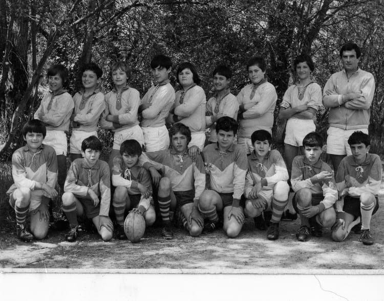 Photo de classe CAR RIBERAC de 1975, CAR - Copains d'avant