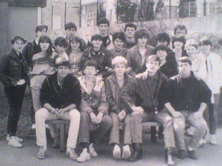 Photo De Classe B E P 1984 De 1984 Lycee Hotelier Copains D Avant