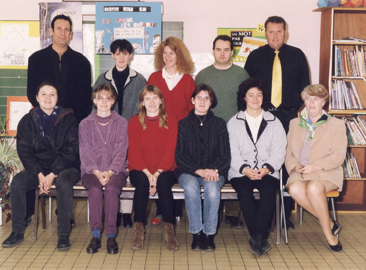 Photo de classe Profs de 1997, Ecole Groupe Scolaire Michelet (Soissons