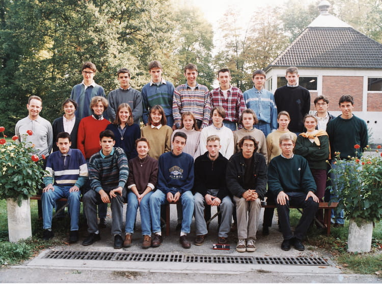 Photo de classe 1ère STAE de 1995, Ecole D'agriculture Saintemaure