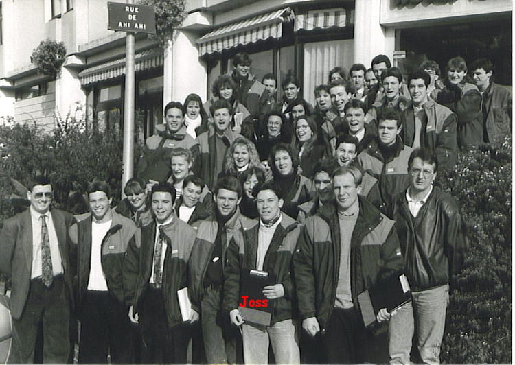 Photo de classe BTS Force de Vente - Lycée LE MANS SUD de 1993, BTS ...