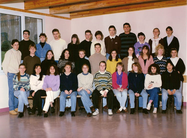 Photo de classe BTS de 1992, Lycée Saint-pierre - Copains d'avant