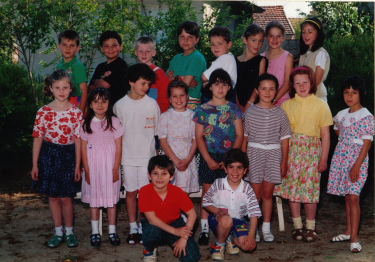 Photo de classe 19911992 CE1 de 1991, Ecole Primaire (Le Buisson De