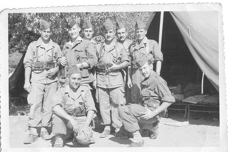 Photo de classe 41 ème régiment de transmissions de 1956, 41 Rt Copains d'avant Photo de classe 41 ème régiment de transmissions de 1956, 41 Rt Copains d'avant