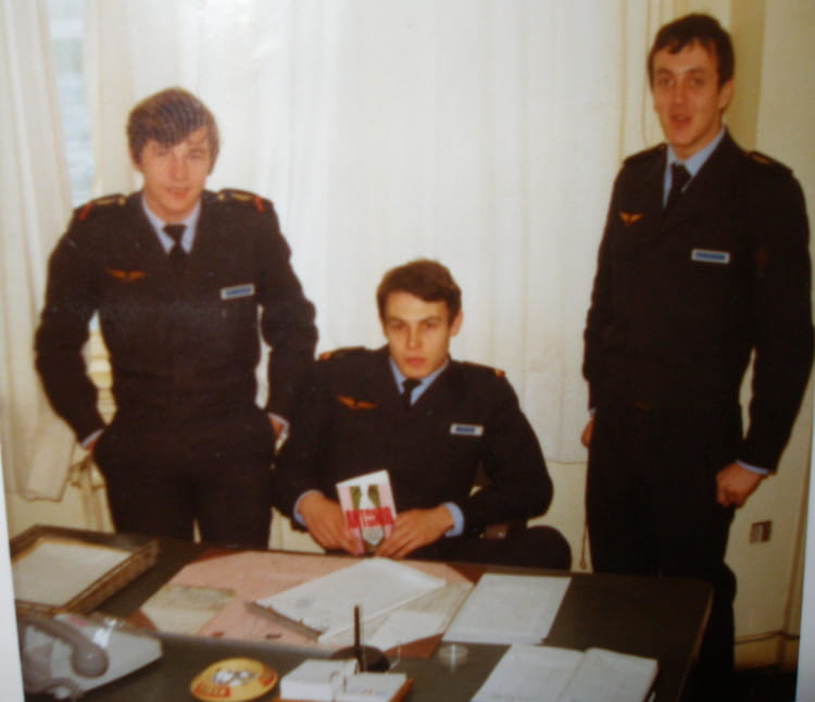 Photo de classe Au repos BA 217 de 1976, Ba 217 - Copains d'avant
