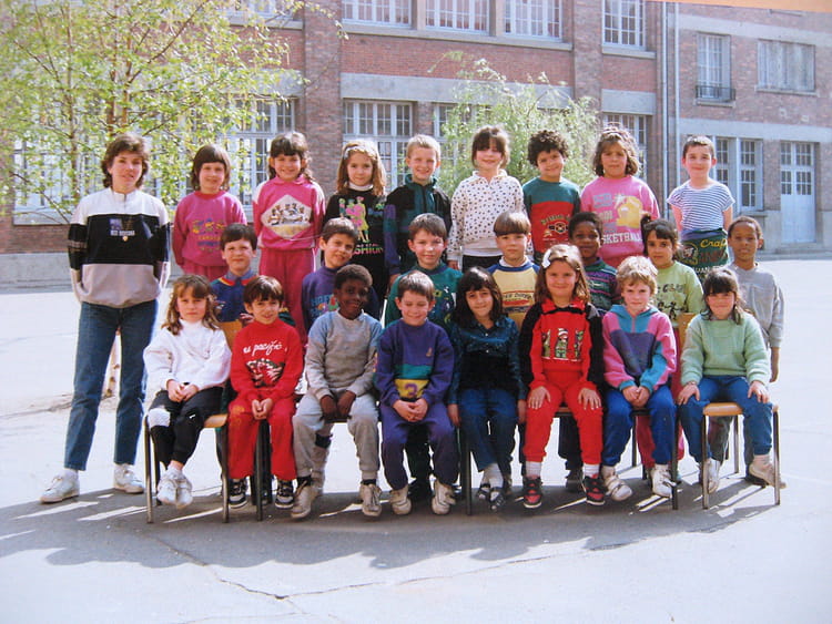 Photo de classe CP LM1 89/90 de 1990, ECOLE LOUISE MICHEL - Copains d'avant