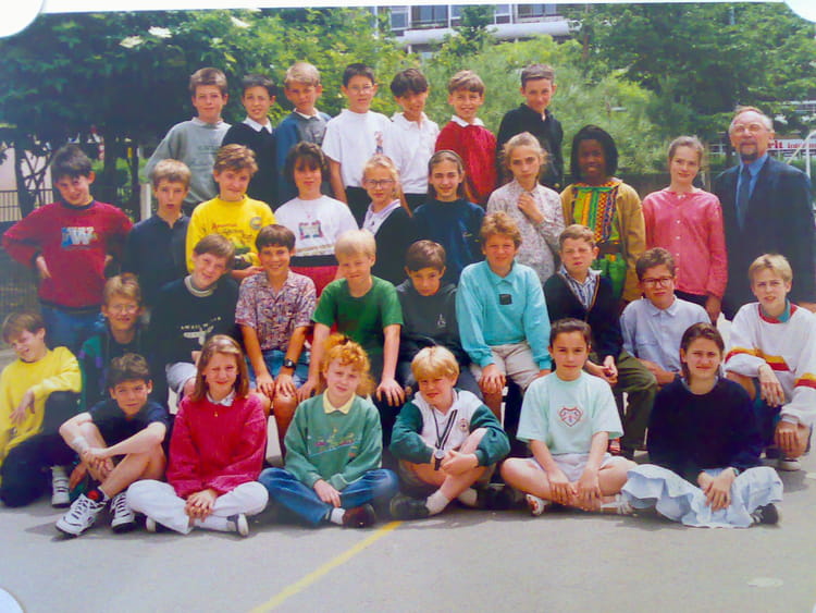 Photo de classe CM2 de 1991, ECOLE MICHEL LOUISE - Copains d'avant
