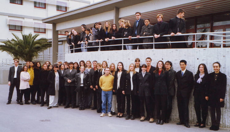 Photo de classe BTS Assistant de Gestion PME PMI de 1999, Lycée Dumont ...
