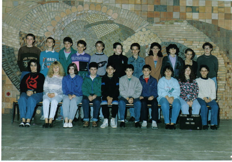 Photo de classe 3 eme E année 1989-1990 de 1990, Collège Jacques ...