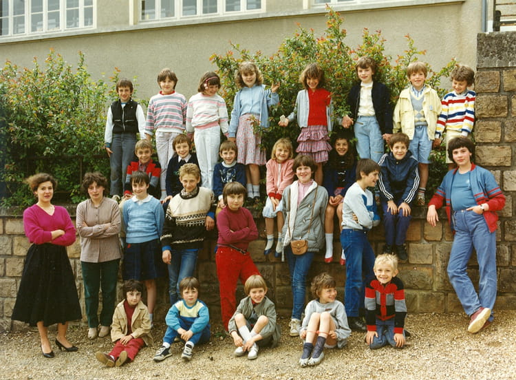 Cp Ce1 Ce2 Cm1 Cm2 Signification Photo de classe Maternelle-CP-CE1-CE2-CM1-CM2 de 1984, Ecole