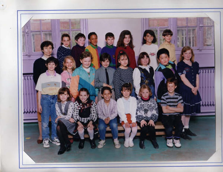 Photo de classe CM1 3 1992-1993 de 1993, ECOLE LOUISE MICHEL - Copains ...