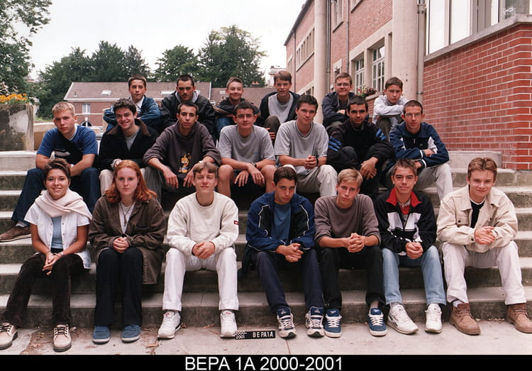 Photo de classe BEPA 1A AEER de 2000, Ecole D'agriculture Saintemaure