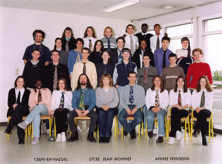 Photo de classe Terminale es 1 de 1999, Lycée Jean Monnet - Copains d'avant