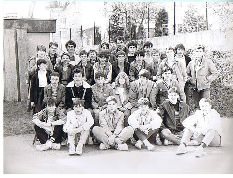Photo de classe BEP cuisine de 1984, Lycée Hotelier - Copains d'avant