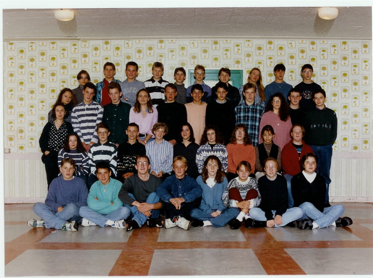Photo de classe Seconde 9 de 1995, Lycée Michel Anguier - Copains d'avant