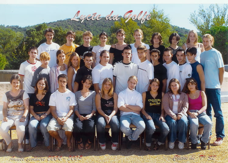 Photo de classe Terminle 2S de 2004, Lycée Du Golfe De Saint-tropez