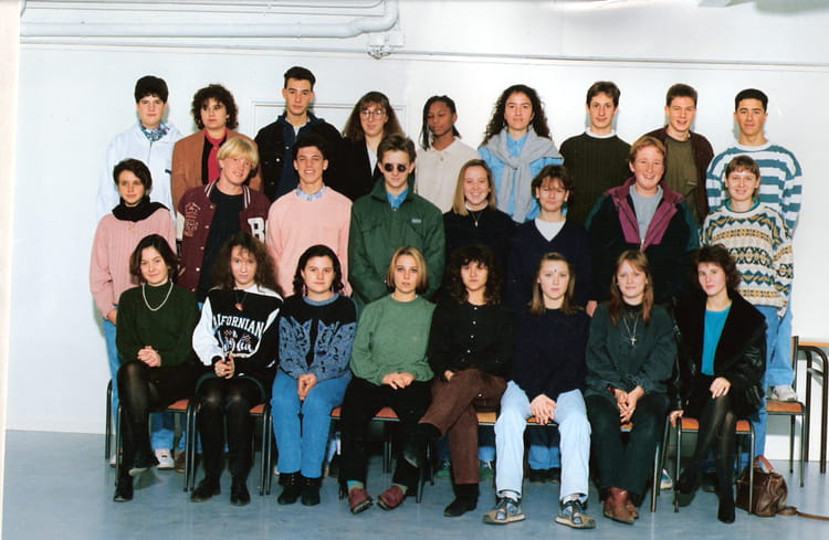 Photo de classe 1ère Gd de 1993, Lycée Cassini - Copains d'avant