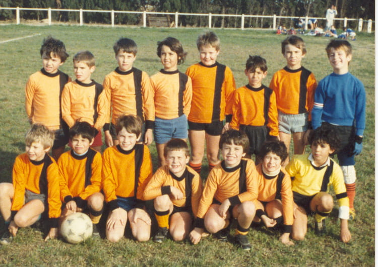 Photo De Classe L equipe Des Poussins De 1983 FCP Copains D avant photo-de-classe-l-equipe-des-poussins-de-1983-fcp-copains-d-avant