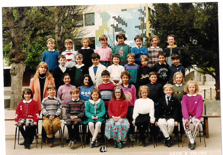 Photo de classe CE2 ROUGE de 1992, ECOLE NOTRE DAME - Copains d'avant