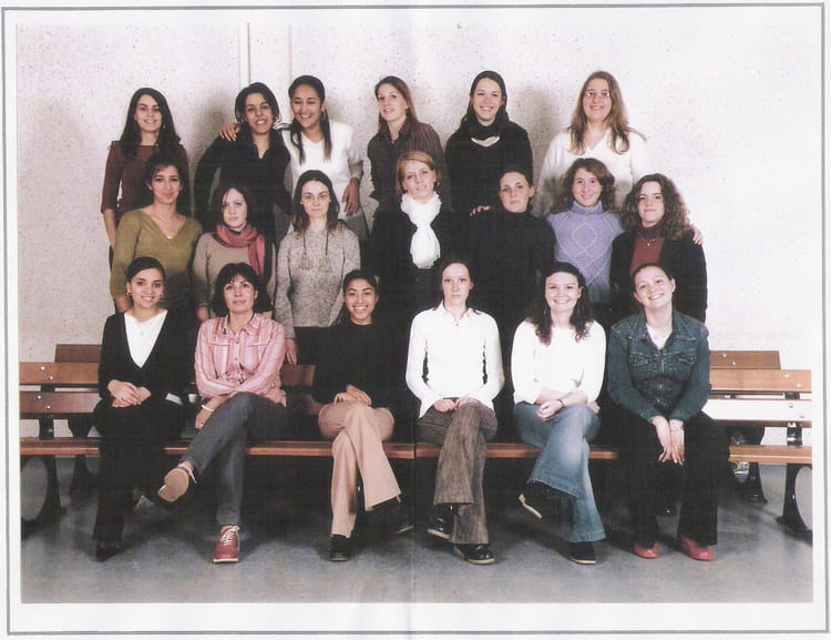 Photo de classe BTS AD 2002 A 2004 de 2002, Lycée Choiseul - Copains d ...