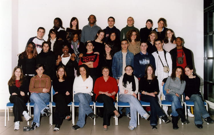 Photo de classe T STT 2 de 2005, Lycée Camille Saint-saens - Copains d ...
