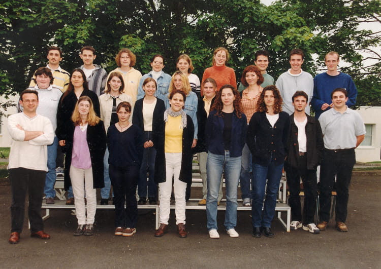 Photo de classe Bts Action Co de 1999, BTS ACTION COMMERCIALE - Copains ...
