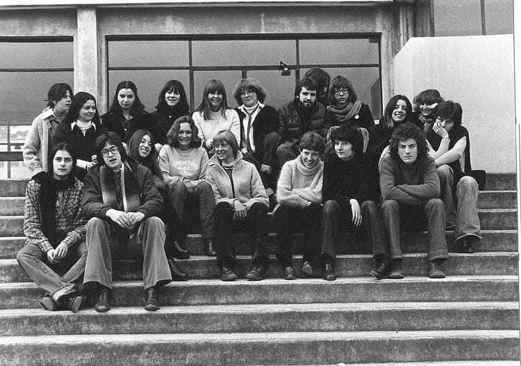 Photo De Classe Terminale A1 1977 78 De 1978 Lyc e Jean Perrin 