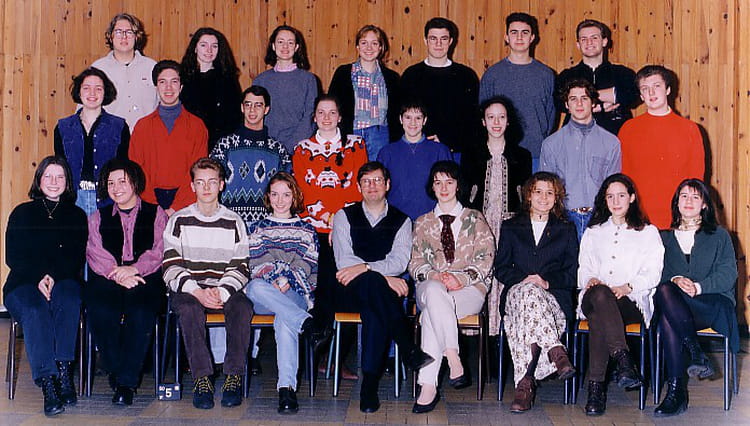 Photo de classe 1ère S1 1994/1995 de 1994, Lycée Privé Polyvalent