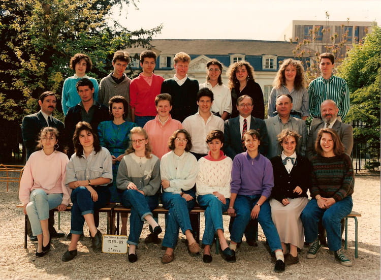 Photo de classe Seconde STL 1987 de 1987, Lycée Privé Saintejeanne