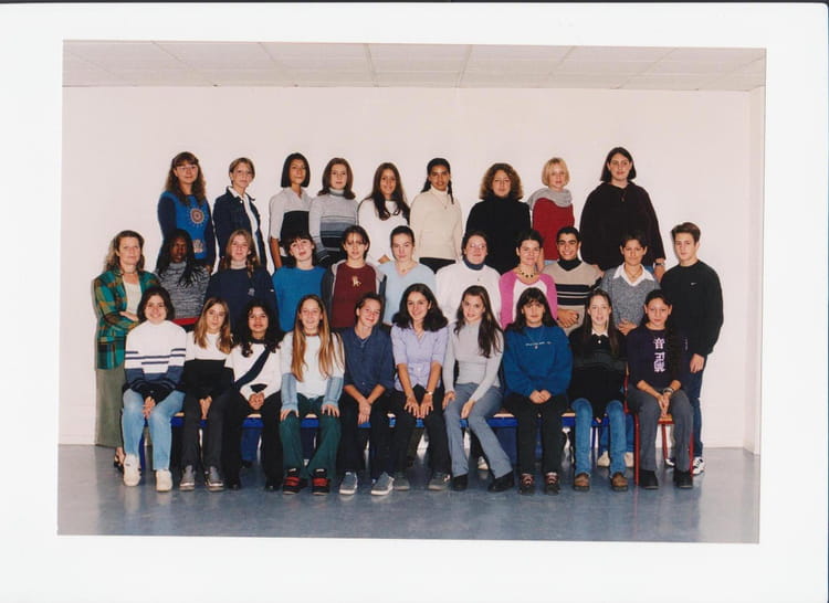 Photo de classe Seconde 14 de 2001, Lycée Polyvalent Elie Faure ...