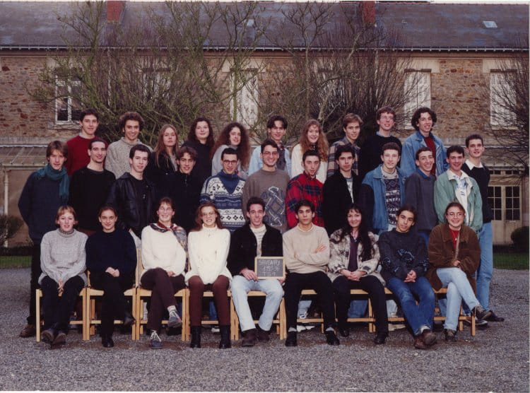 Photo De Classe Terminale S1 1995 1996 De 1995 Lyc e Jacques Pr vert photo-de-classe-terminale-s1-1995-1996-de-1995-lyc-e-jacques-pr-vert