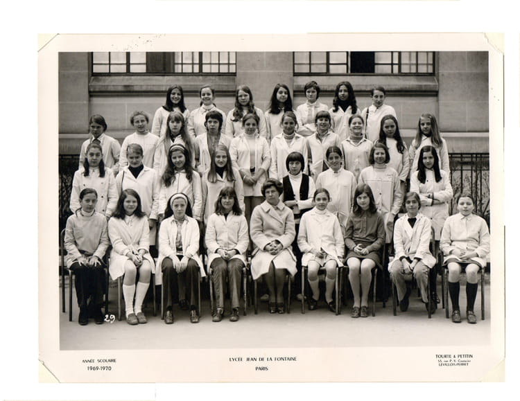 Photo de classe 4ème de 1969, Lycée Jean De La Fontaine - Copains d'avant
