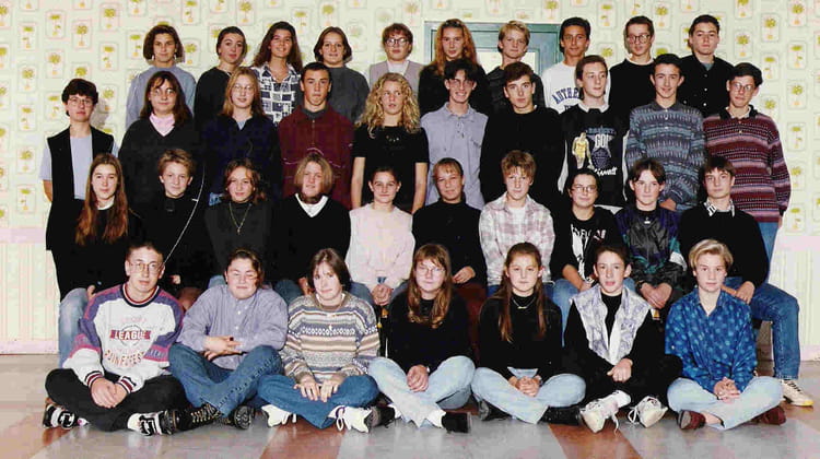 Photo de classe Seconde 10 de 1994, Lycée Michel Anguier - Copains d'avant