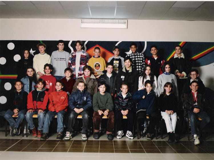 Photo de classe 6°D de 1998, Collège Louis Leprince- Ringuet - Copains ...