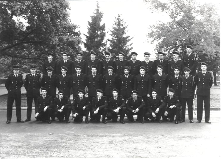 Photo de classe 2e GCM SAARBURG (Allemagne) de 1975, 2ème Gcm - Copains ...