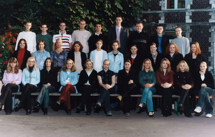 Photo de classe BTS FORCE DE VENTE ASSISTANT DE GESTION 1ère Année de ...