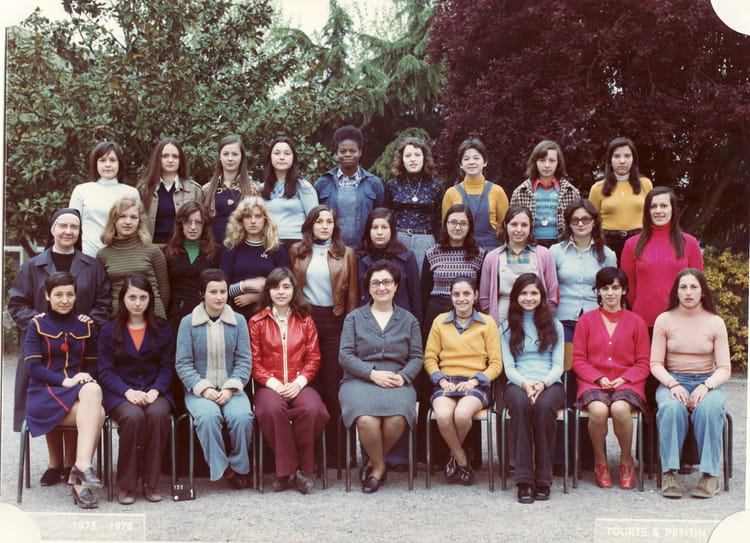 Photo de classe 4 ème de 1973, Collège Saintefamille Des Minimes